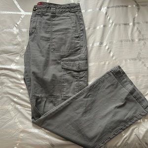 women’s cargo pants